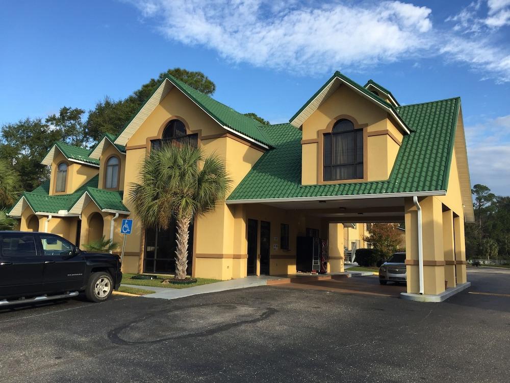 Howard Johnson By Wyndham Dothan Esterno foto